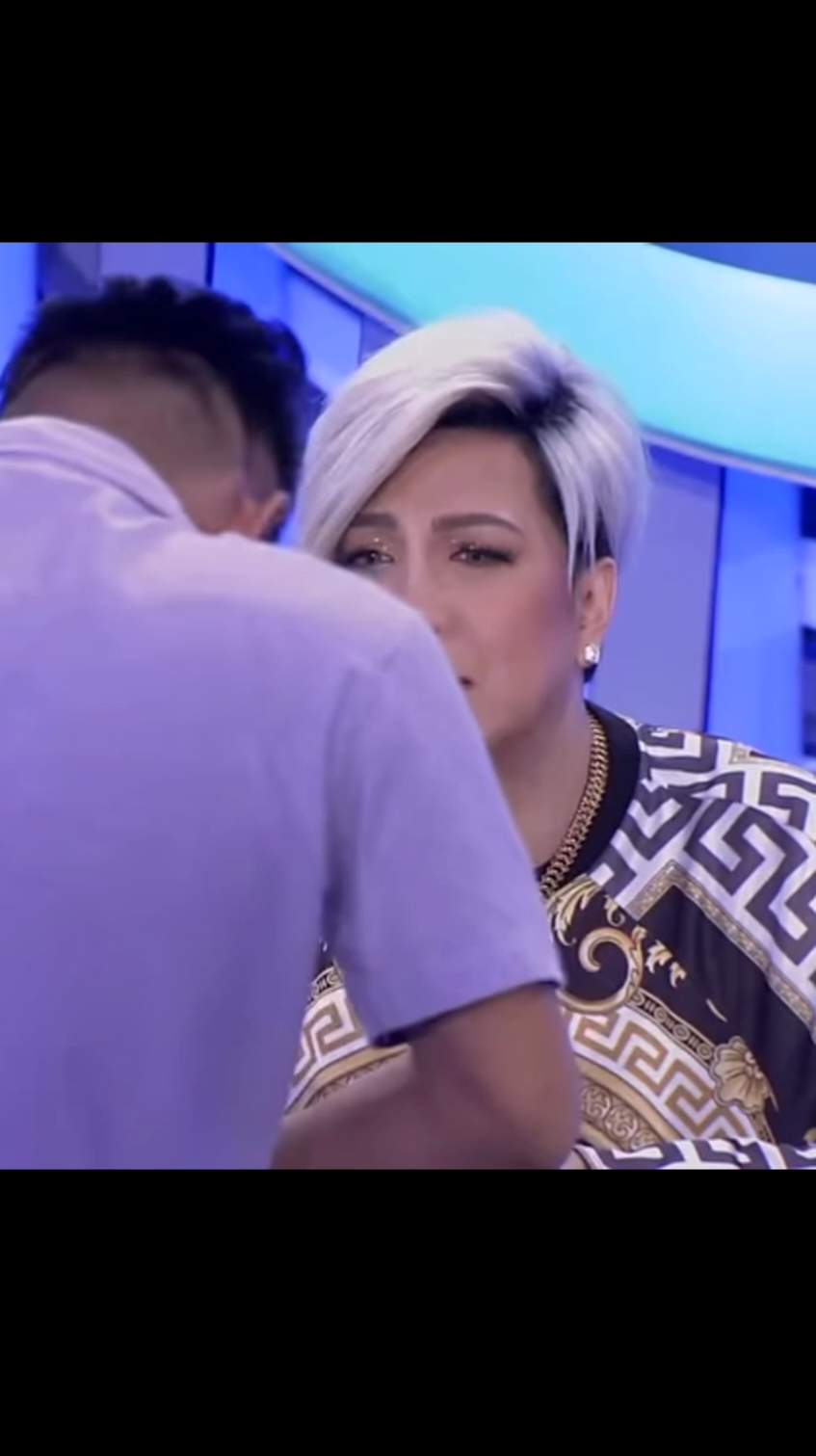 #viceganda #reginevelasquez #moira #jamesreid #funny #funnyvideos #funnymoments #funnyscene 