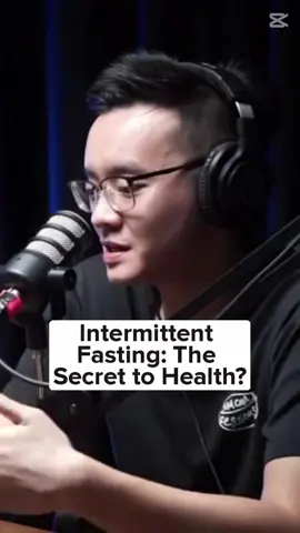Are #boomers the unhealthiest generation? 🤔🫃 . Full podcast link in bio 🔗  . #ycs #yumchasessions #vfo #veryfastone #malaysianpodcast #yumcha #generations #genx #genz #geny 