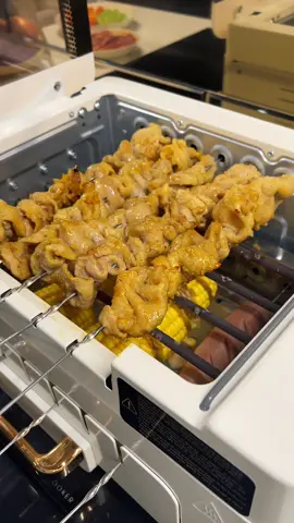 Mùa đẹp nhất trong năm đã đến, khuyên mấy bà nên rinh em lò này về để tha hồ tiệc tùng luôn nè. Nướng không khói thơm ngon như ngoài hàng luôn ó  #baothichnau #cooking  #review  #tjeanbbqmachine #tjeanmachine #TJean @tjeanvietnam