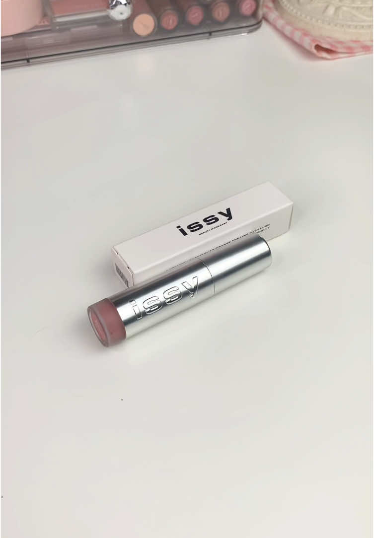 been loving issy’s mousse lip tint lately💗✨ IT IS SOOO NICE! @Issy Cosmetics 🩷 #issy #issyandcompany #issymousseliptint #liptint #beautyph #beauty #lipmousse #fyp #makeup #ugccreator 