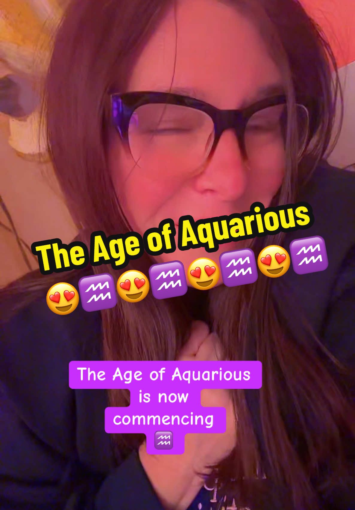 Finally we have entered The Age of Aquarious!! The next 20 years will be amazing! 😍♒️💜 #ageofaquarius #aquarious #november19th #astrology #astrological #5thdemension #next20years 