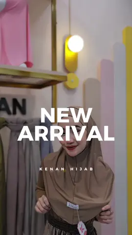 LAGI LAGI KENAN PRODUK BARU🤩‼️ Ada yg udah nungguin shiny instan SIZE M 🫵🏻⁉️🤩#fyp #kenanhijabofficial #foryoupage #kenanhijab #kenanhijab #produkbaru #kenanhijabofficial 