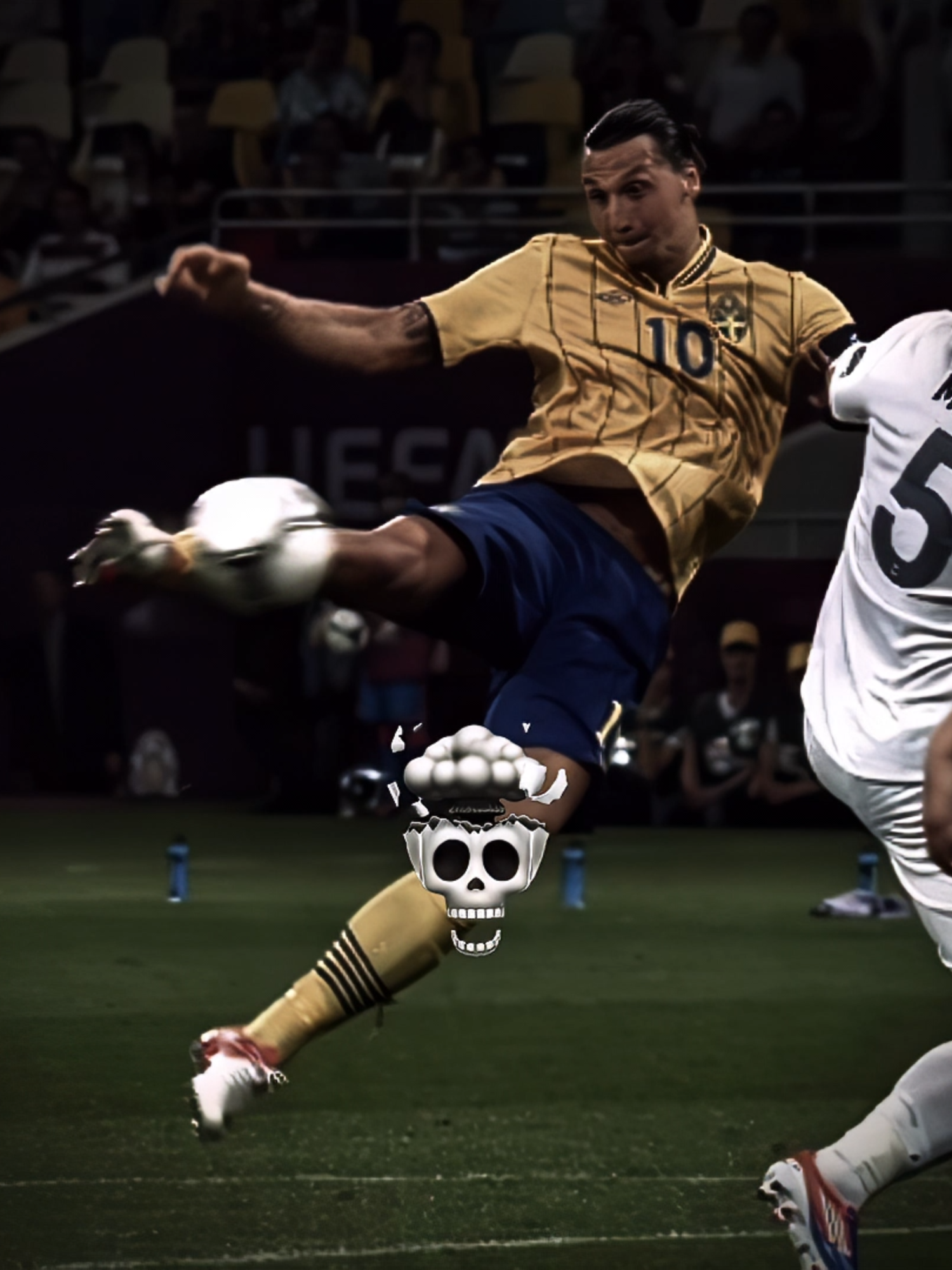 Unforgettable Acrobatic Goals! ☠🤯 | DM TO PROMOTE YOUR SOUND 💌 | #footballedit #Soccer #edit #theartofdefending