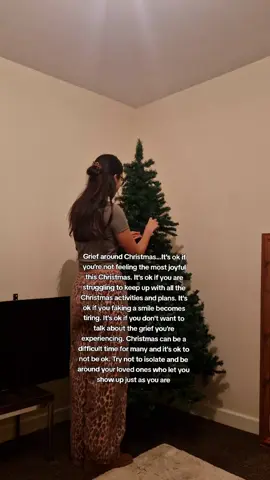 it's ok to not be ok 💕 #christmastime #christmastimeishere #christmastiktok #christmas2024 #christmasgrief #griefjourney #griefjourney💔 #griefishard 