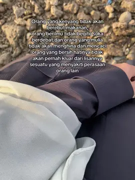 #santrisalafi #beranda #quostes #fypシ゚ #quostesislamic #wanitamuslimah #katasantri 