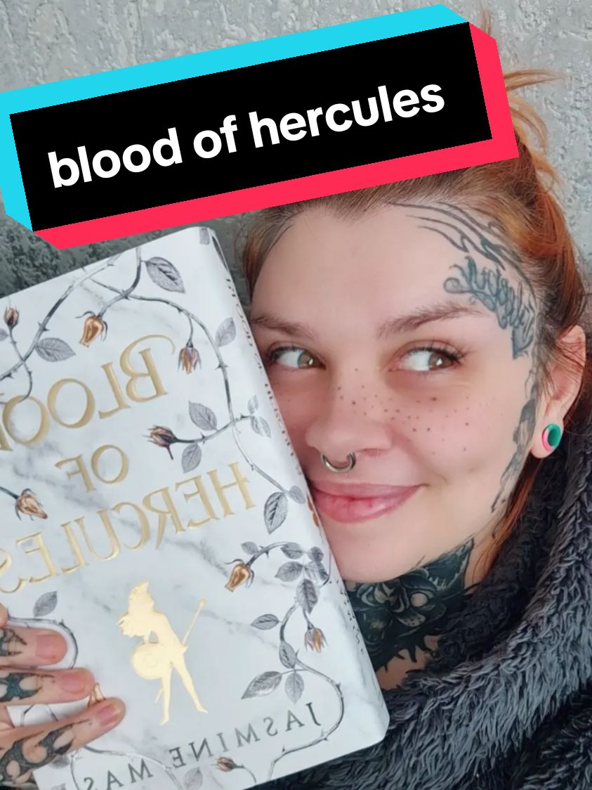 I dont actually know who is more impressed with this, me or bugs 😂 #waterstones #BookTok #darkromance #preorder #sprayededges #reading #dyslexic #dyslexia  #bloodofhercules  @✨ 