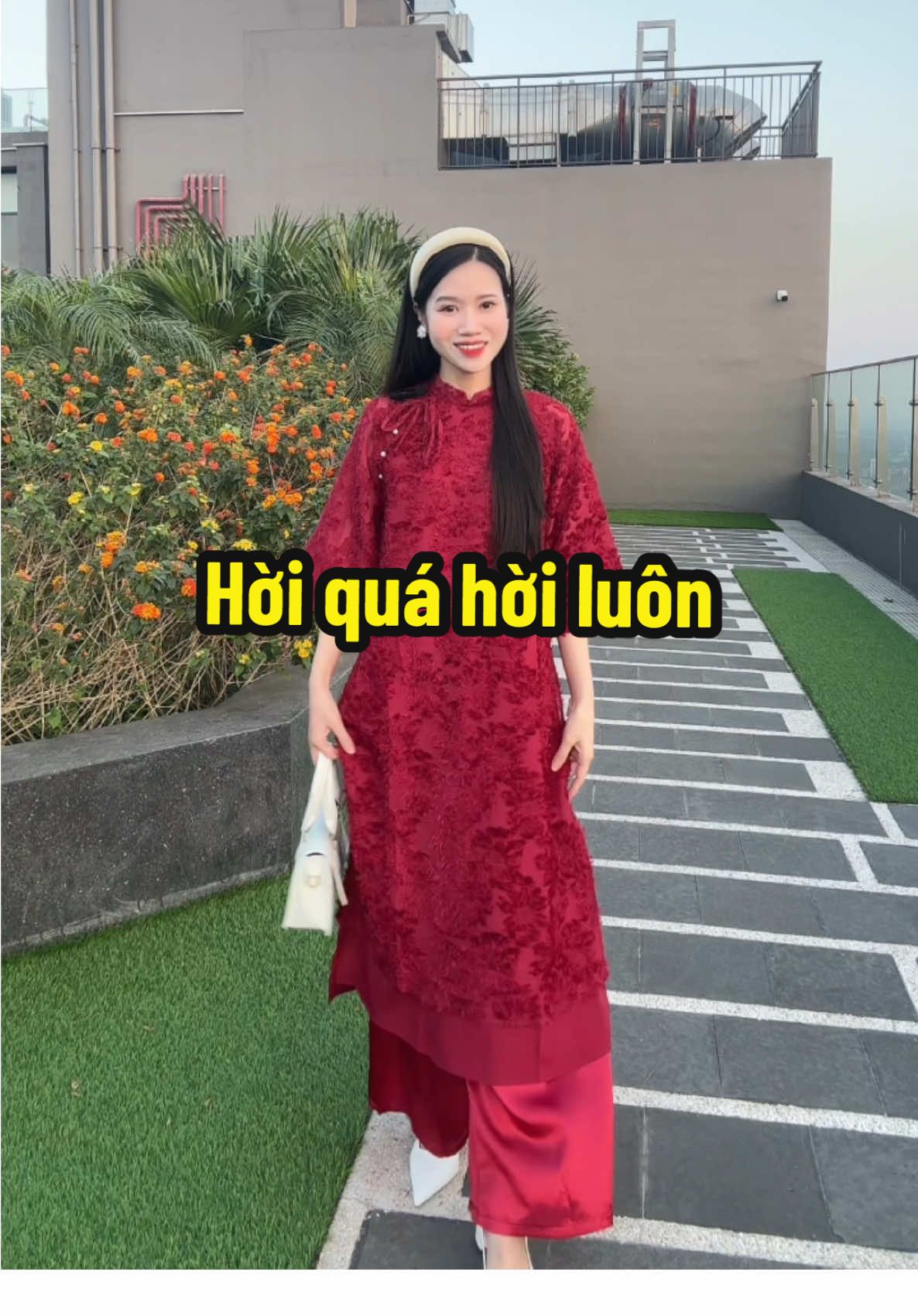 Ưng quá là ưng luôn #aodai #aodaivietnam #aodaitet #aodaicachtan #aodaitet2025 #thoitrangnu #tiktokviral 