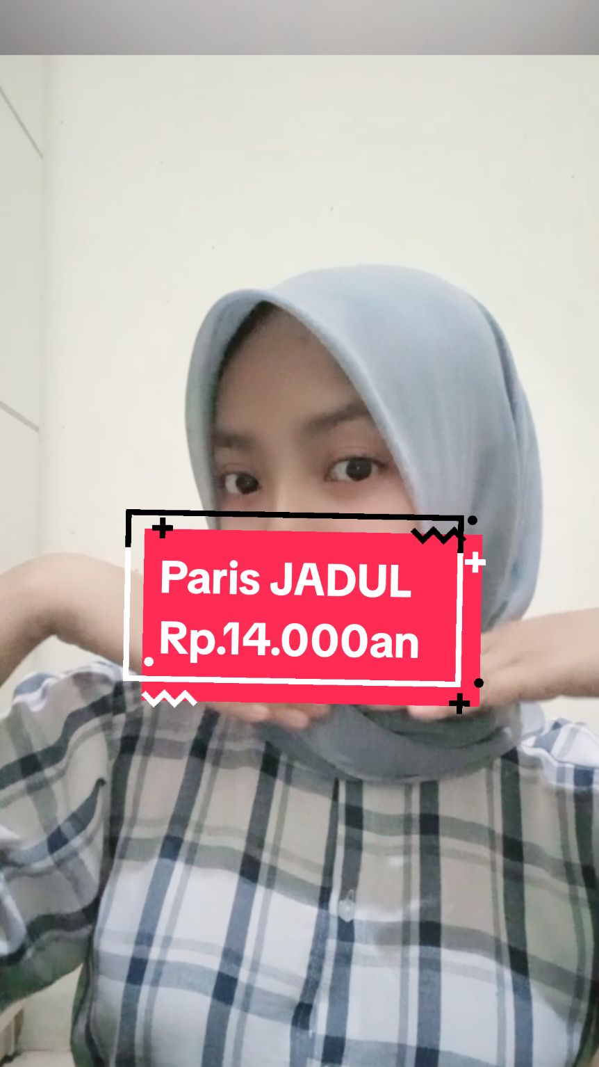 Paris Jadul udah jadi favoritenya ciwi-ciwi dari dulu sampai sekarang nih 😍 #paris #parisjadul #parisvarisha #segiempatparis #segiempat #hijab #ootdhijab #viral #outfit #inspirasihijab #hijab #hijabers #fyp #fypdong #fypdonggggggg #cepol #cepolrambut #masukberanda #flksguys🥰biarrame🥰 #affiliate #affiliatemarketing #tiktokviral #hijabviral 