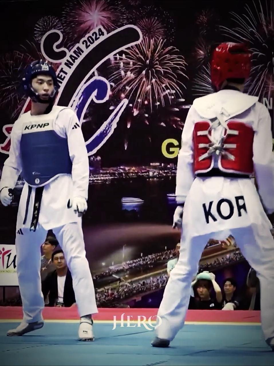 Rate this kick 🔥 #taekwondo #tkd #parktaejoon #knockout 