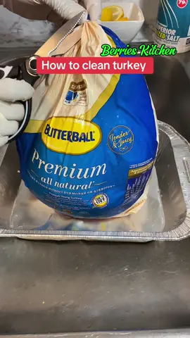 The perfect way to clean turkey before prepping #turkey #thanksgiving #2024 #turkeyrecipe #wholechicken #trendingvideo #popular #viral