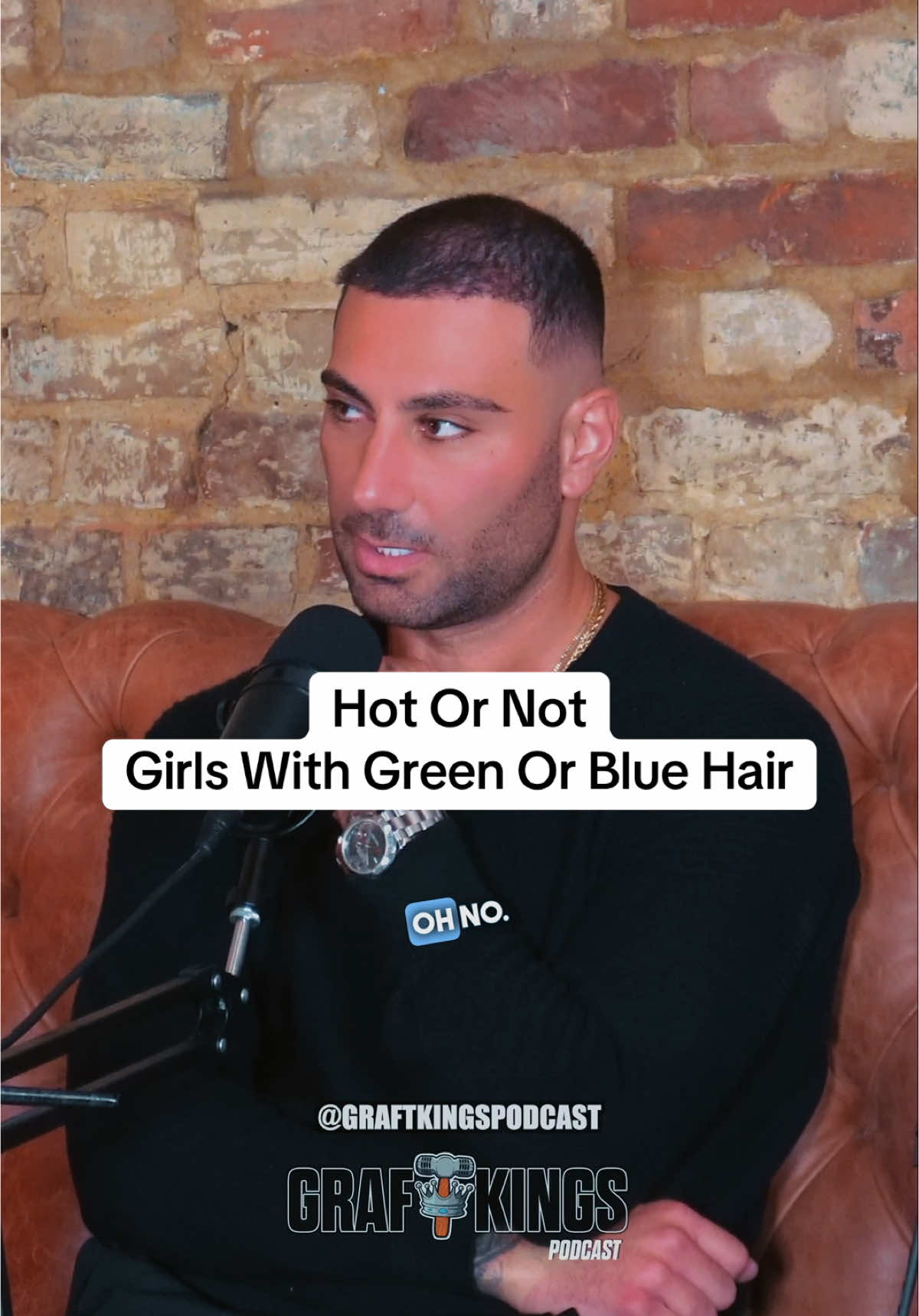 Is this hot or not, girls with bright hair? #hair #fashion #hotornot #sexy #fancy #attraction #podcast #graftkings #graftkingspodcast #fyp @MasonBartley @ozzie.ozturk 😎🎵 @Mirk @Youssef Hassane 
