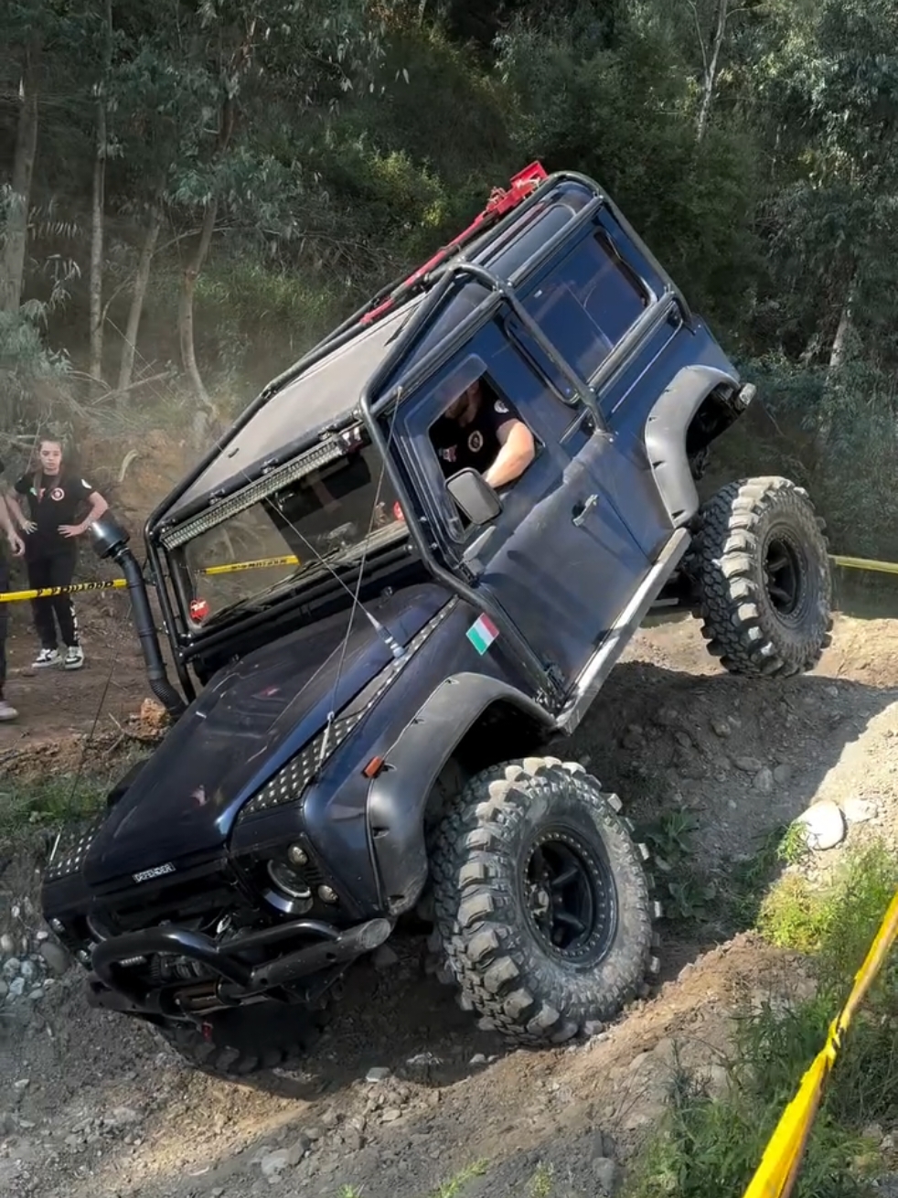 #4x4 #offroad #4wheeldrive #4wd #offroad4x4 #offroadarmenia #landroverdefender #landrover #defender 