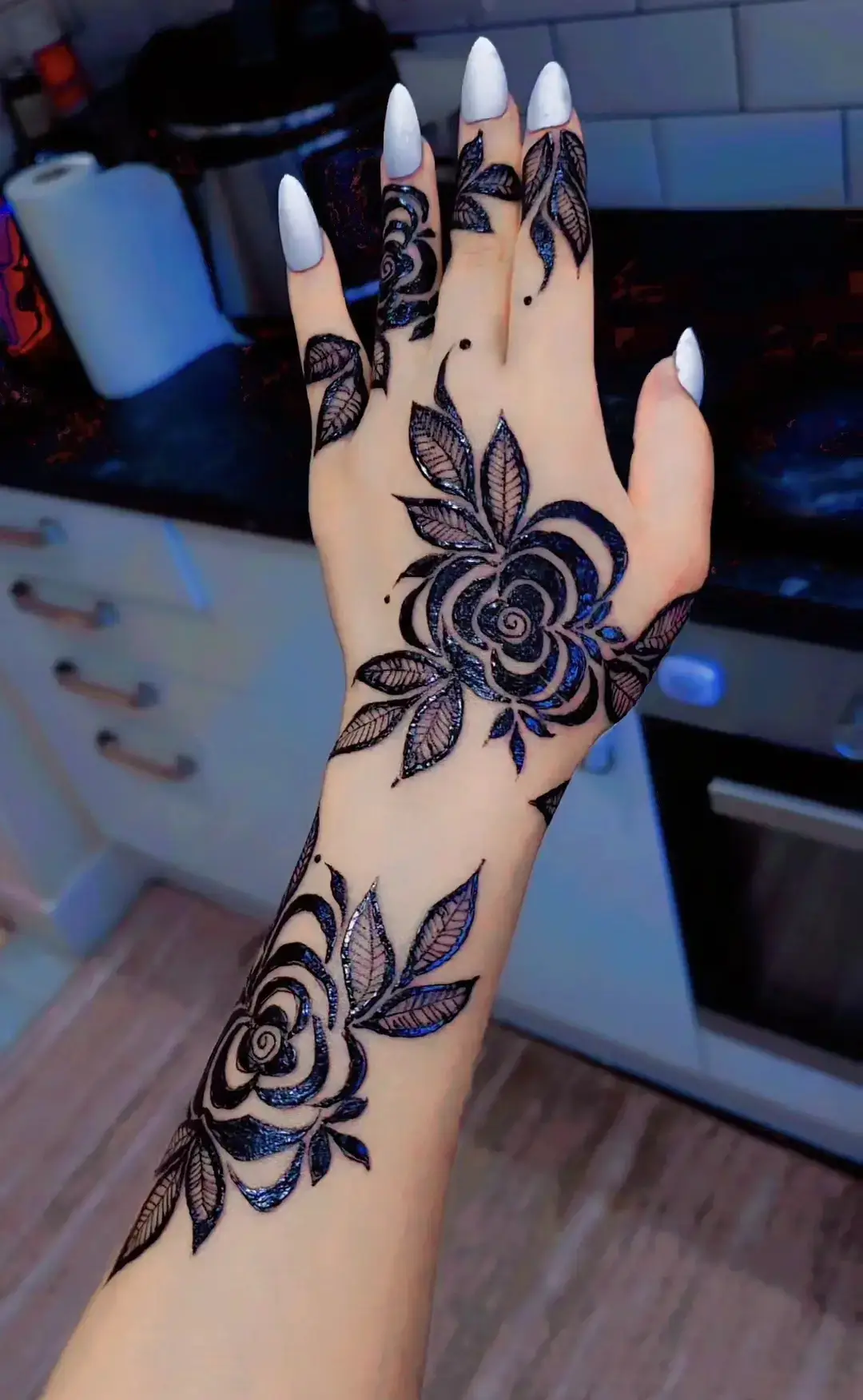 Finger Henna Designs #creatorsearchinsights 