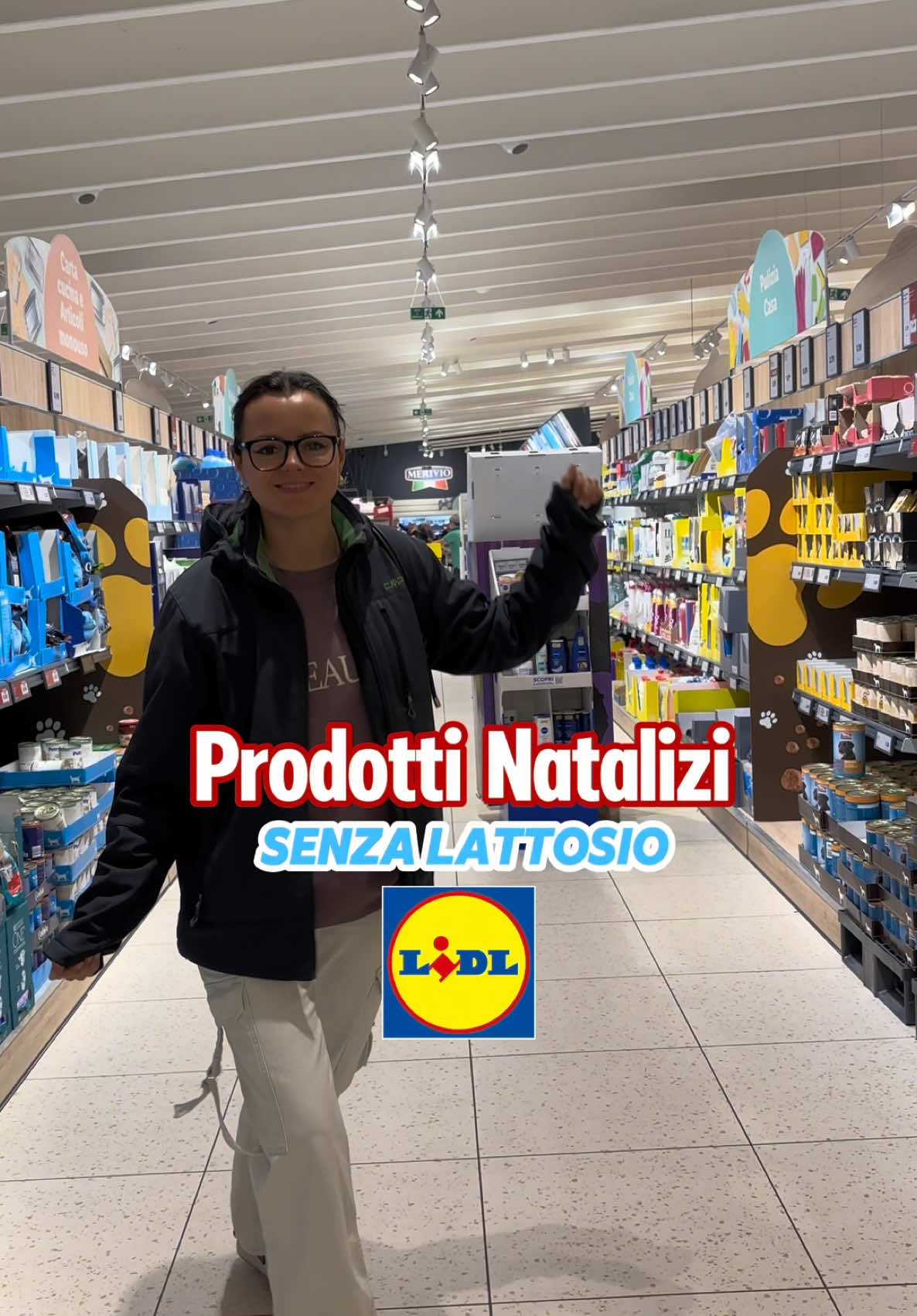 Inizia il periodo più bello dell’anno e la ricerca dei prodotti natalizi senza lattosio 👀🎄 In questo primo video vi mostro i prodotti che ho trovato da Lidl, un sacco di biscotti speziati e creme spalmabili. Io adoro i biscotti speziatiiii😍 Fatemi sapere nei commenti se avete già assaggiato qualcosa e se volete la parte 2 👇🏻 ………………………………………………………….. Salva e condividi questo video con i tuoi amici intolleranti 🩵 . . . . . . . . #lattosio #senzalattosio #lattosiofree #nolattosio #dolcisenzalattosio #intolleranzaallattosio #ricettesenzalattosio #prodottisenzalattosio #tortesenzalattosio #senzalatte #senzaburro 