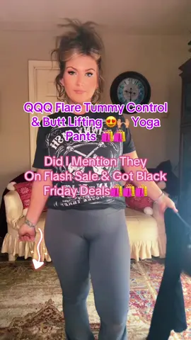 The Viral Flare High Waist & Butt Lifting Yoga Pants 😍😍 Obsessed!! Grab yalls Today While they Got Theses Black Friday Deals Going on!! 🛍️🛍️ #fy  #foryoupage  #blackfriday  #yogapants  #blackfridaydeals  #buttlifting  #tummycontrol  #tiktokshop  #contentcreator  #influencer #fyp 