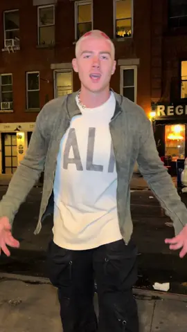 just tryna win my ex back #harrison #harrisonx #street #sing #nyc #soho #vocals #ex #breakup #bieber #girls #fyp 
