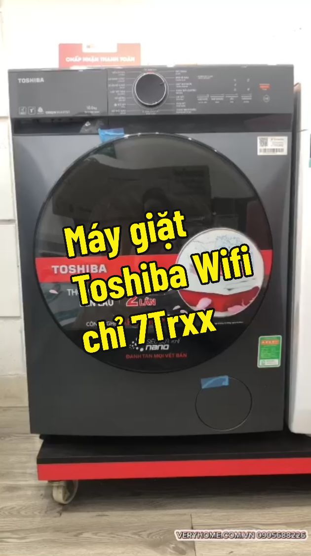 - Máy giặt Toshiba 10 KG Wifi: chỉ 7trxxx  - Khối lượng giặt 10 kg phù hợp cho nhu cầu giặt giũ của gia đình từ 5 - 7 thành viên.  - Được tích hợp sẵn 15 chương trình hoạt động - Có chức năng Add wash - Tốc độ quay vắt:1200 vòng/phút - Chế độ giặt nhanh:15 phút ----------------------------------- Điện Máy Veryhome 🌐 https://veryhome.com.vn 📞 Hotline : 0905 688 226 🕋 Showroom : 379 Hoàng Diệu, Đà Nẵng 🏦 Kho tổng : 195 Cù Chính Lan, Đà Nẵng 🏦 Kho CN: Lô 40, Hói Kiểng 33, KĐT Nam Hòa Xuân, Đà Nẵng  #veryhome #VeNhaLaNhat #maygiattoshiba 
