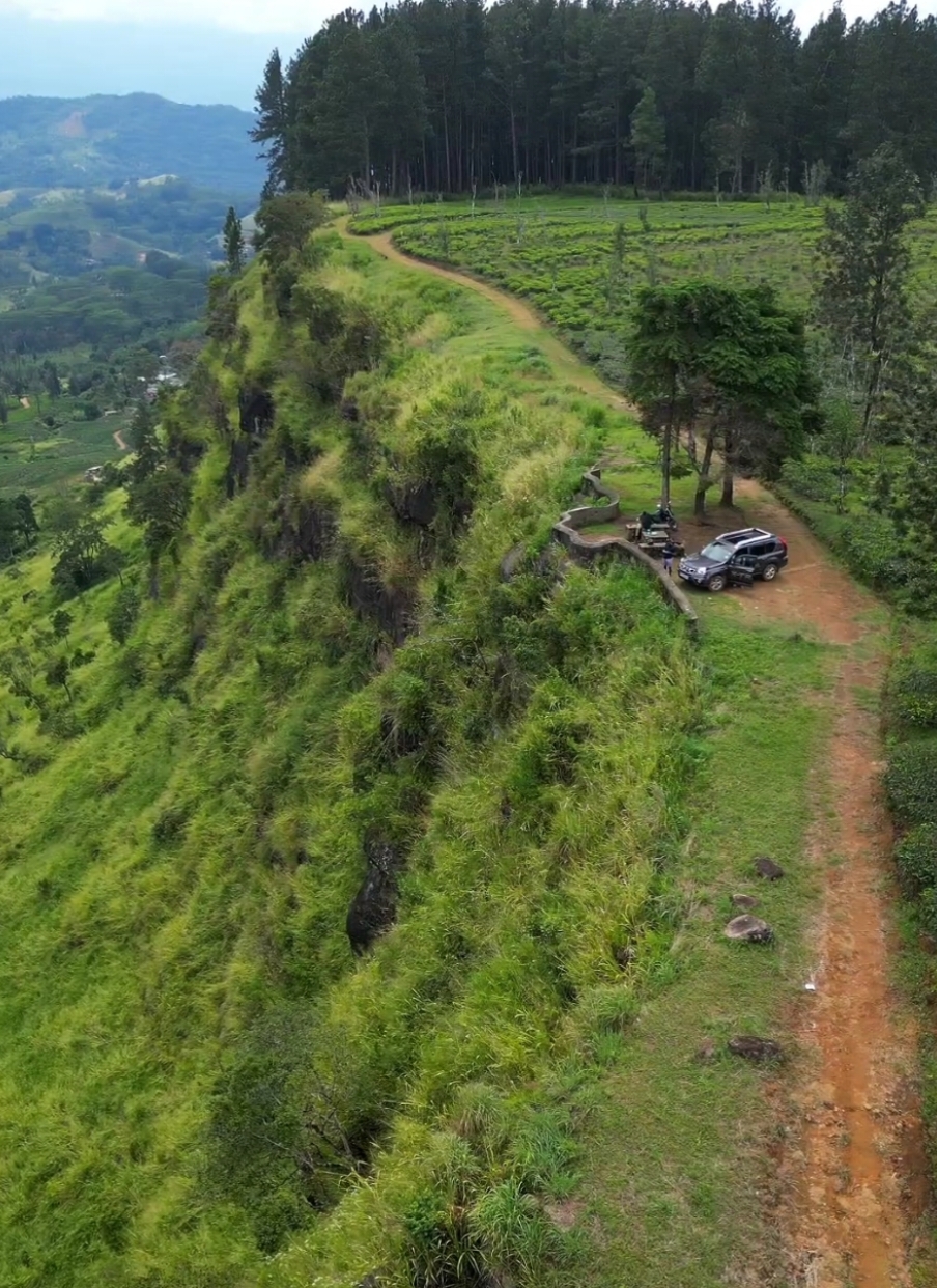 Hatale Mini World's End Panwila Sri Lanka #srilanka #srilankatiktok #srilankan_tik_tok🇱🇰 #srilanka🇱🇰 #srilankantiktok #dji #drone #mini_3_pro #srilankan #hataleminiworldsend #hataleminiworldsend🌍 #hataleminiwolrdend #hatale_mini_worlds_end #mini_worlds_end #miniworldsend #xtrailt31 #xtrail #nissan #panwila #panwila🇱🇰🇱🇰🇱🇰 