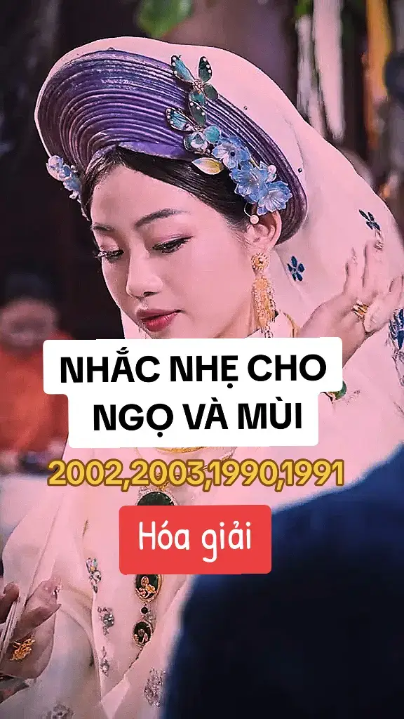 Ngọ và mùi lưu ý những tháng cuối năm nha. Để cải thiện vận trình mn thỉnh cho e 1 lá con giáp theo tuổi đặt lá vào ốp lưng dt hoặc ví giúp e vận trình sẽ ổn định lại ạ. Lá e để trong trang phần trưng bày mn vào thỉnh lấy vía nha. Em gia trì xin lộc đầy đủ mn an tâm nha #xuhuong #tbsm #viral #phongthuytamlinh #phongthuykieuphuong #nguyenphuonganh #tamlinhhuyenbi #huonghoakieuphuong #thayboisoma #kieuphuong #phongthuy 