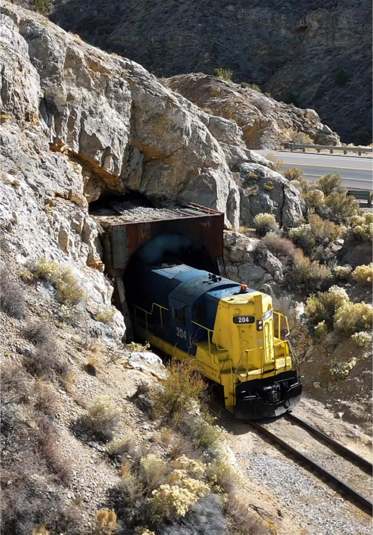 🛤️ Watch Locomotive 204 emerge from the tunnel! #locomotive #trains #trainspotting #nevadanorthernrailwaymuseum #excursion