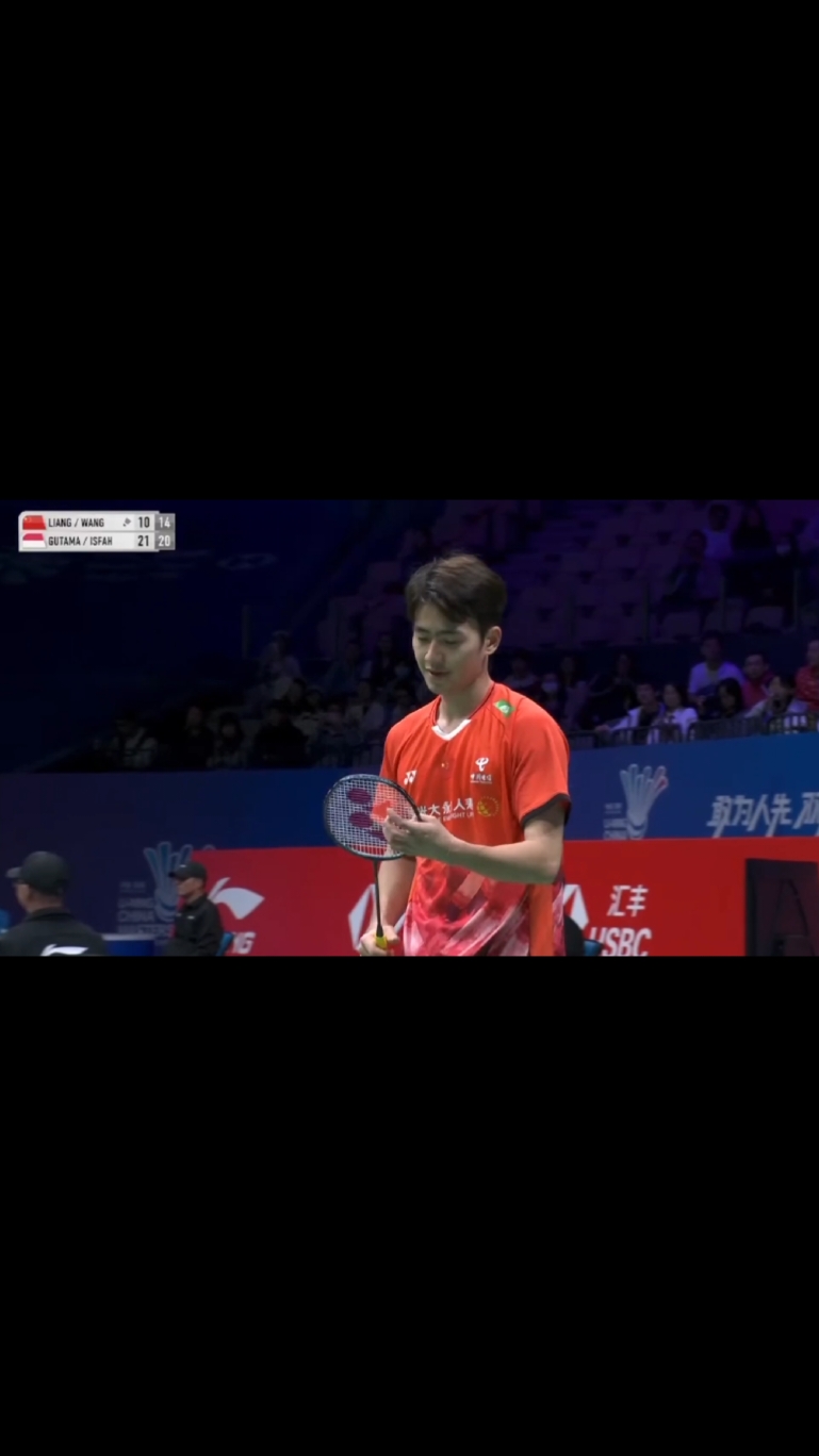 moment sabar reza kalahkan liang wei keng dan wang chang di kandangnya sendiri di turnament china masters 2024. #chinamasters2024 #chinamasters #sabarreza #sabrez #liangweikeng #fyp #fypシ #fypシ゚viral #badminton