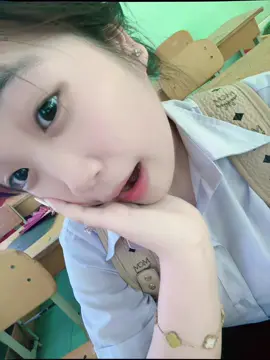 khối mắt tự nhin 😀 #xh 