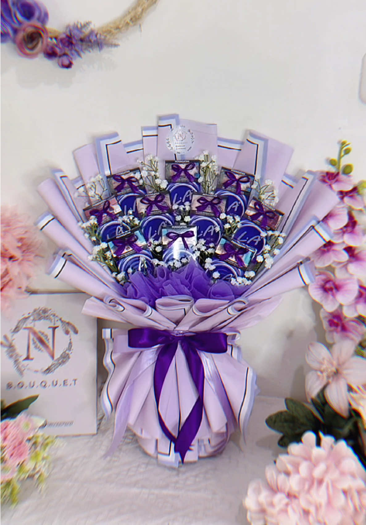 Buket Rokokk Comeelllll 💜💜💜 #buket #buketrokok #buketbunga #buketuang #buketwisuda #buketmurah #buketcowok #buketcoklat #bouquet #bouquettutorial #fyp #fyppppppppppppppppppppppp #jjcapcut #capcut #kadocowok #buketsurabaya 