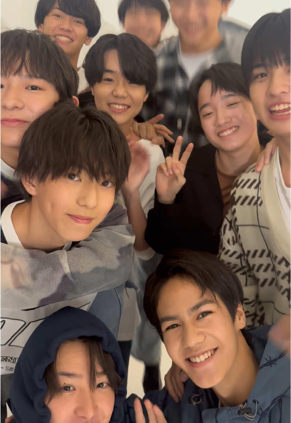 僕らが大阪のやんちゃな少年だー！👦🎉 #伊藤篤志 #千田藍生 #池川侑希弥 #角紳太郎 #丸岡晃聖 #嵜本孝太朗 #亀井海聖 #中川惺太 #上垣廣祐 #北村仁太郎 #岩倉司 #Boysbe #あちゅし #Alpha #なにわ男子 