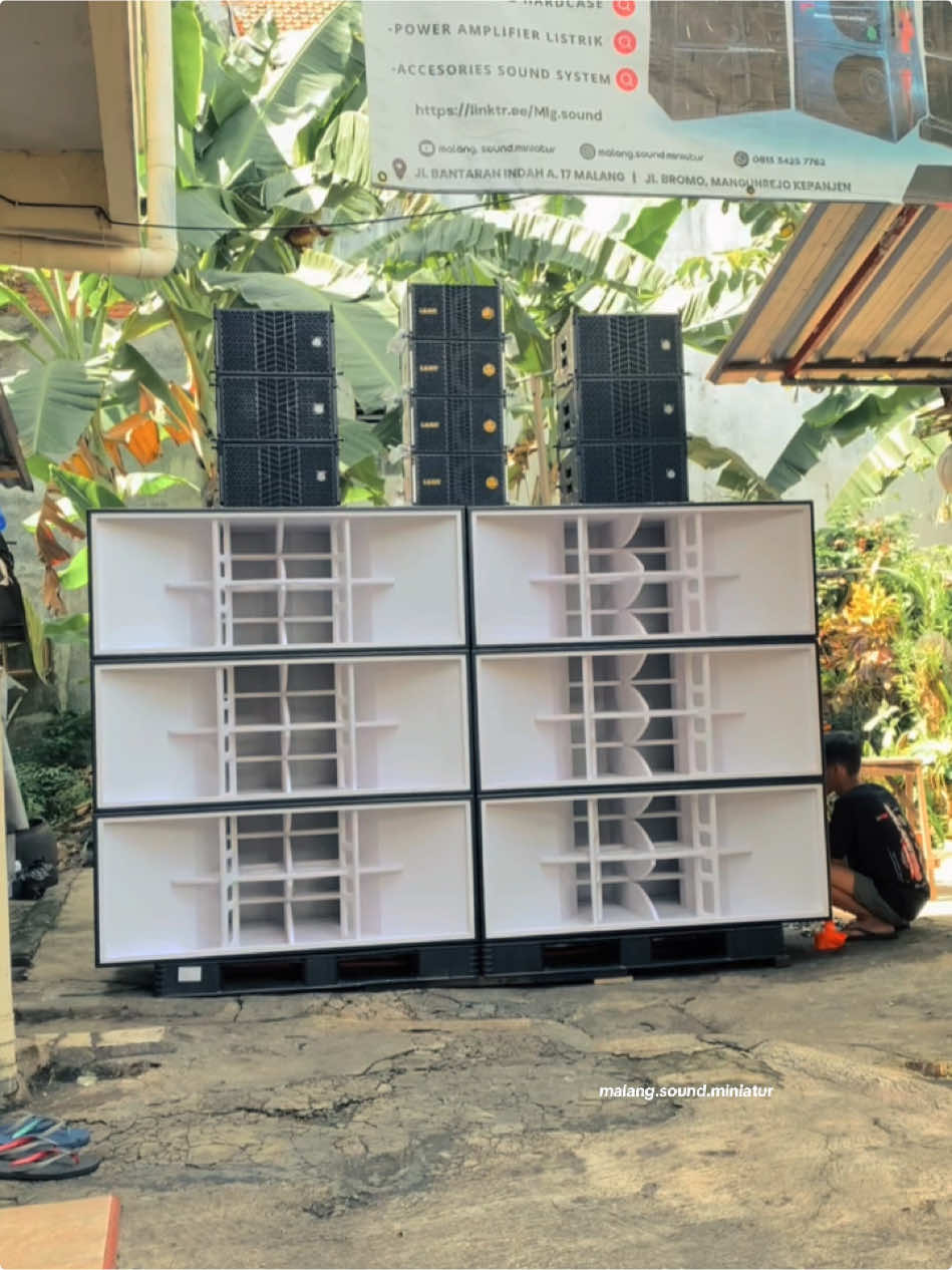 🫴🏻☝🏻🤩 Dapatkan produk lainnya hanya di kami @malang.sound.miniatur Siap Melayani : - Sound System fullset - Miniatur sound system - Box speaker  - Power & lighting - ACC sound system  Hanya di kami @malang.sound.miniatur 😉 Silahkan Order/tanya tentang kebutuhan anda mengenai sound miniatur 🤗 Untuk harga tergantung model, ukuran dan spek komponen 😇 Semua unit Pre-Order / pesan terlebih dahulu,  terlebih jika ready bisa langsung siap kirim 👍. menerima pesanan box mentahan, hingga fullseat siap bunyi 🤩🤩 Order/tanya²/minat Wa 081334257762 📞 http://Shopee.co.id/malang.sound.miniatur Lokasi Malang kota, blimbing Siap bantu kirim², 100% Amanah | | | #soundviral #miniatursoundsystem #ceksoundhoreg #ceksoundsistem #loadingceksound #ceksoundminiatur #fypシ゚viral #loadingceksound #ceksoundminiatur #viral #malangsoundminiatur #soundmalangbersatu #boxspeakerminatur #fypシ゚viral  #miniatursoundsystemmalang  #sound_rumahan_murah 