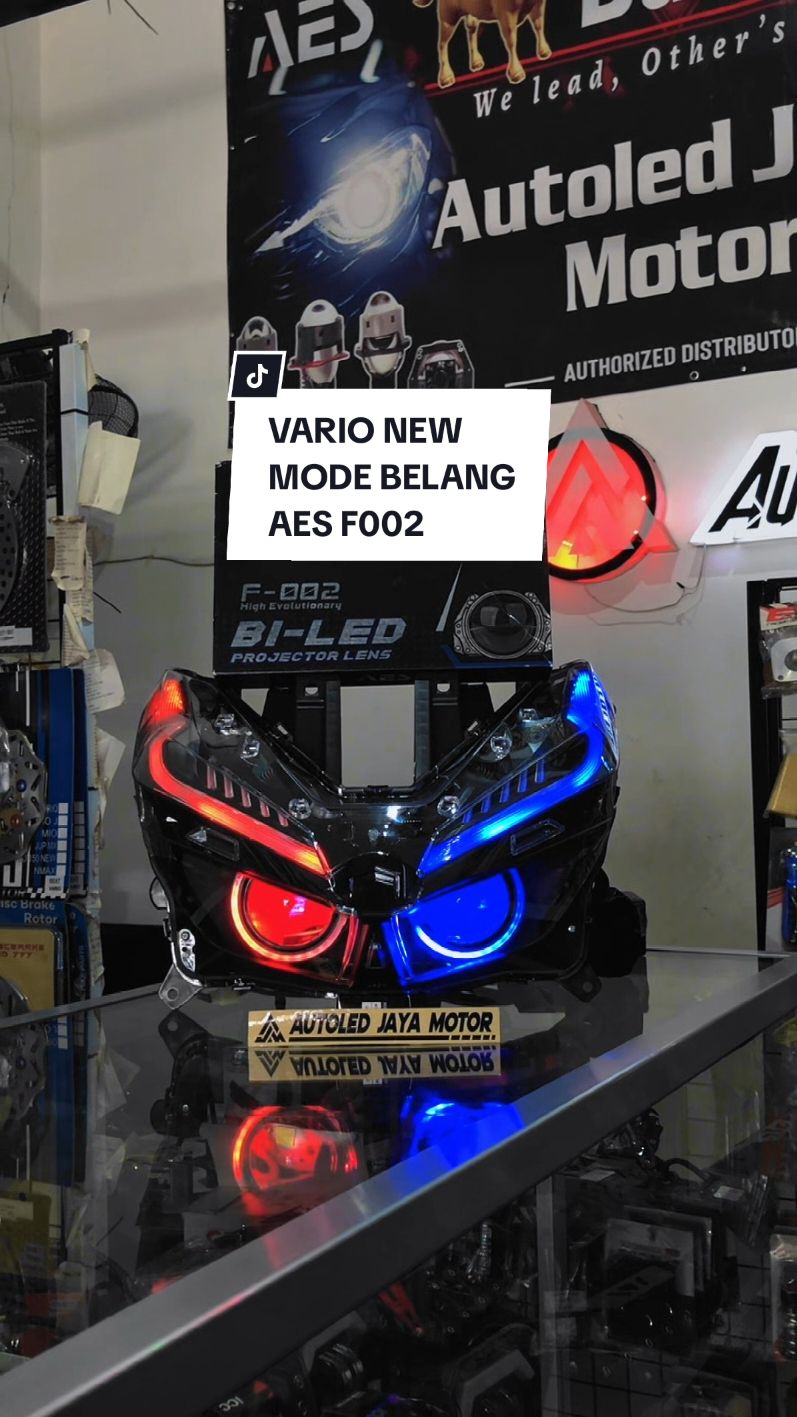 Vario New 125/150 Biled Aes F002 Mode Belang Fullset Headlamp. Pemesanan Bisa langsung DM Atau bisa lewat Wa saja bosku... . . . #vavarioan #vavarioanindonesia #vavaversion #vario #variomodifikasi #vario150 #vario125 #varionistyindonesia #vario150modifikasi #vario150new #vario125new #autoled #ajm #autoledjayamotor 