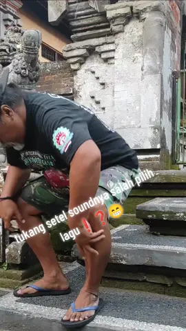awalnya kopi terasa nikmat sekali😭#ajikbombom ##vespa #fyp 