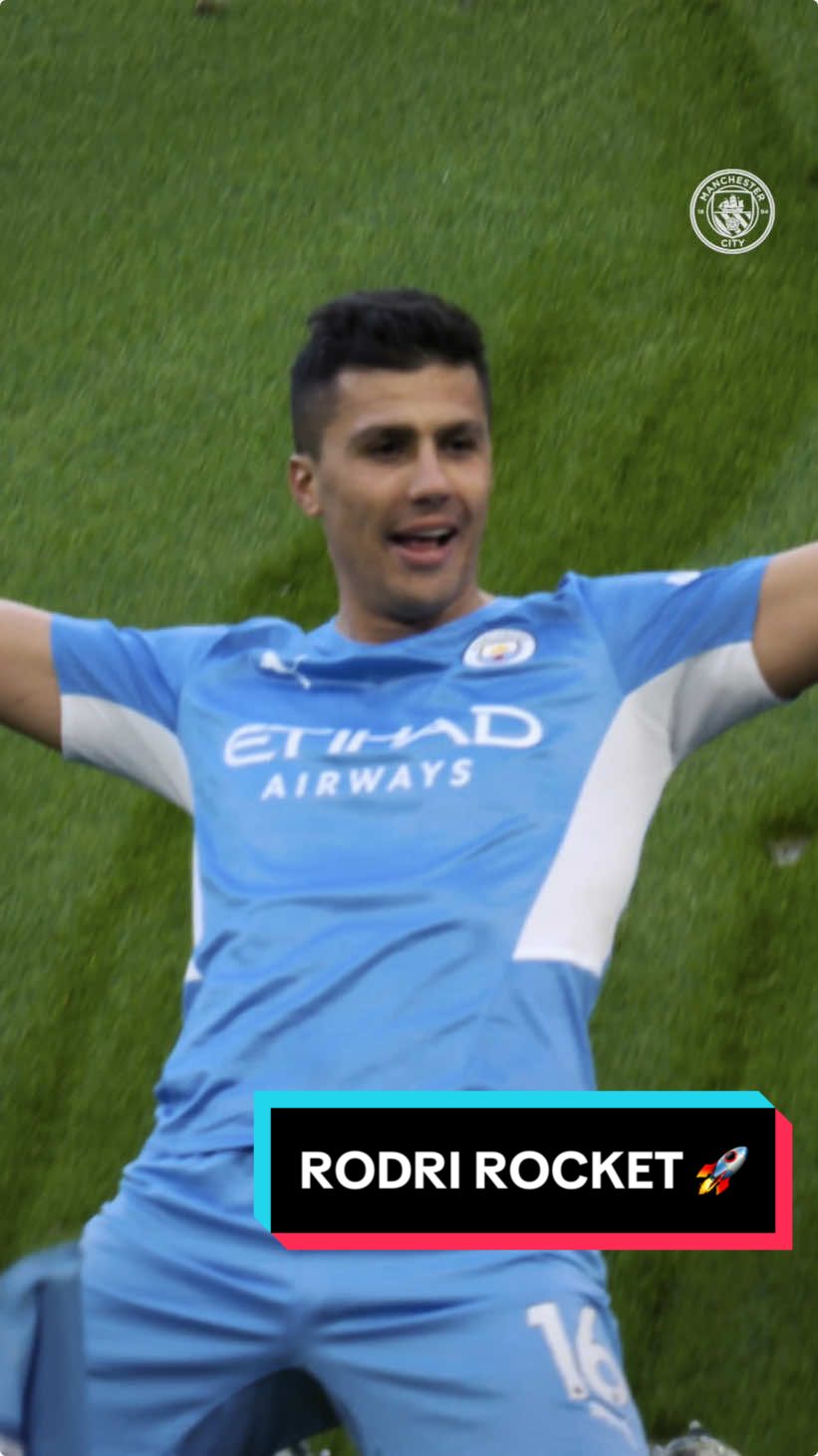 A Rodri rocket! 🚀 #Rodri #ManCity #PremierLeague #Football 