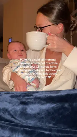 Where are my momma friends? Isn’t this the best feeling in the world? Truly unmatched! 🤍🌲🫶🏻🧸 #baby #babytok #MomsofTikTok #momtok #newmom #firsttimemom #momlife #babytiktok #newborn #babyboy 