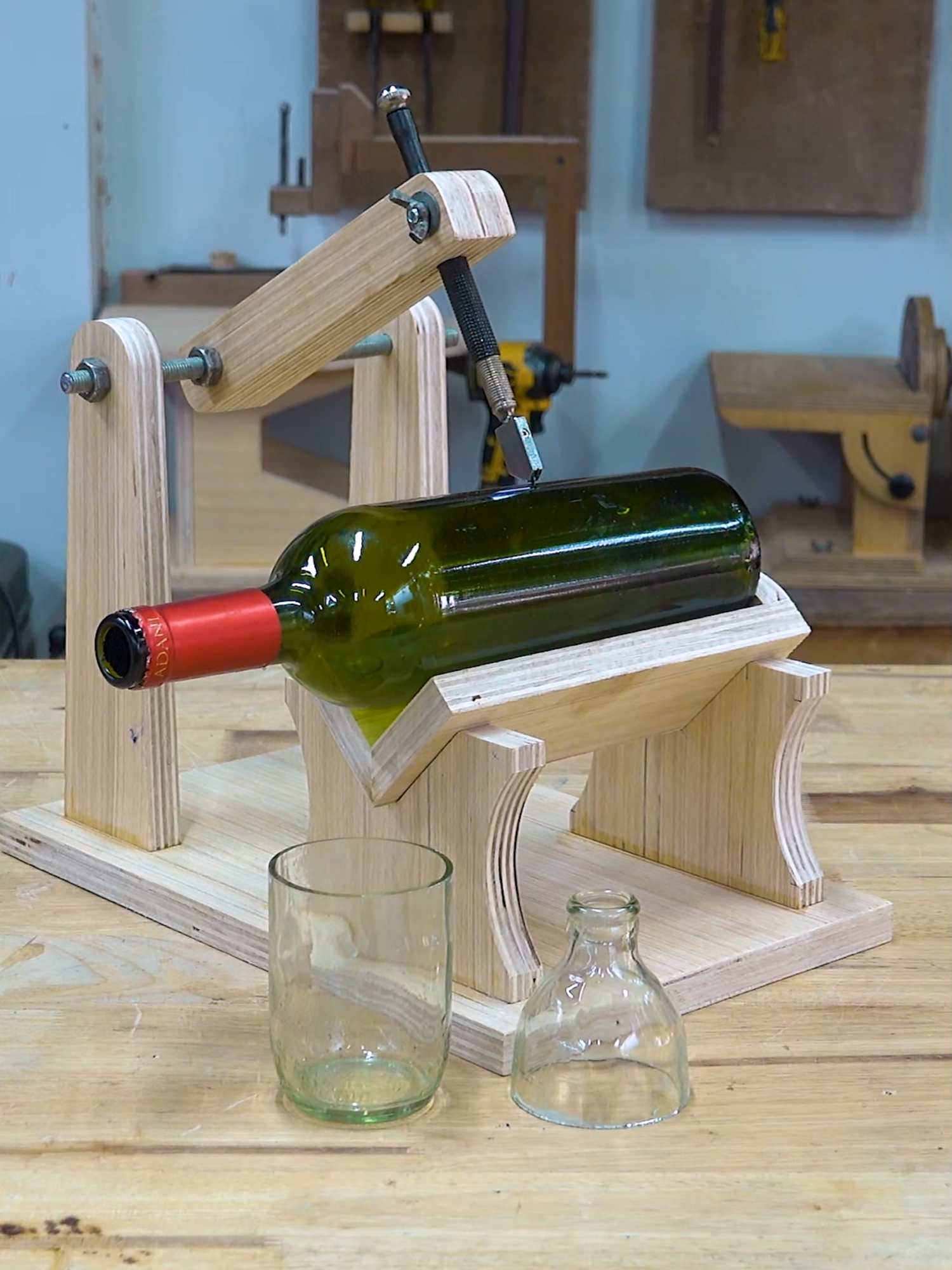 Discover the art of crafting your very own wooden glass bottle cutter at home! This DIY project not only enhances your skills but also allows you to create unique designs. Unleash your creativity and transform ordinary bottles into extraordinary pieces! 🛠️✨ #DIYProjects #Craftsmanship #SustainableLiving