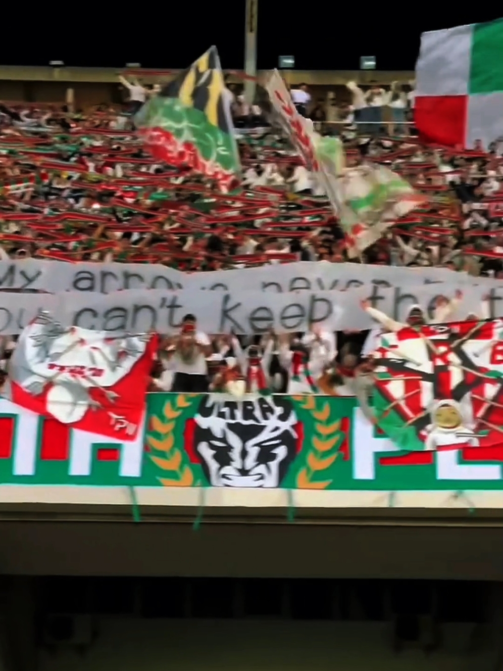 Chabab Belouizdad Ultras Tifo was revealed by Ralph Ultras player Mouloudia Algiers, and thus the Tifo was exposed and lost.  Mouloudia Alger vs CR Belouizdad 🇩🇿👏  20.11.2024 #mouloudia_virage_sud🇮🇹🙏 #mouloudia_1921❤💚 #viragesudmouloudeen❤️💚❤️🇮🇹 #ultrasgreencorsairs #ultrastwelfhplayers #mouloudia #algeria #ultras #ultrasworld #fans #futbol #futebol #footballfans #againstmodernfootball #amazing 