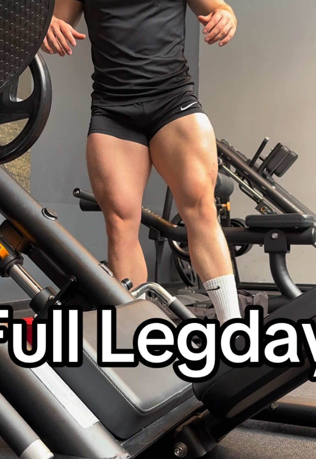 004 full legday to get 🐴 quads 🔐 #legday #gym #workout #motivation #Fitness #fit 