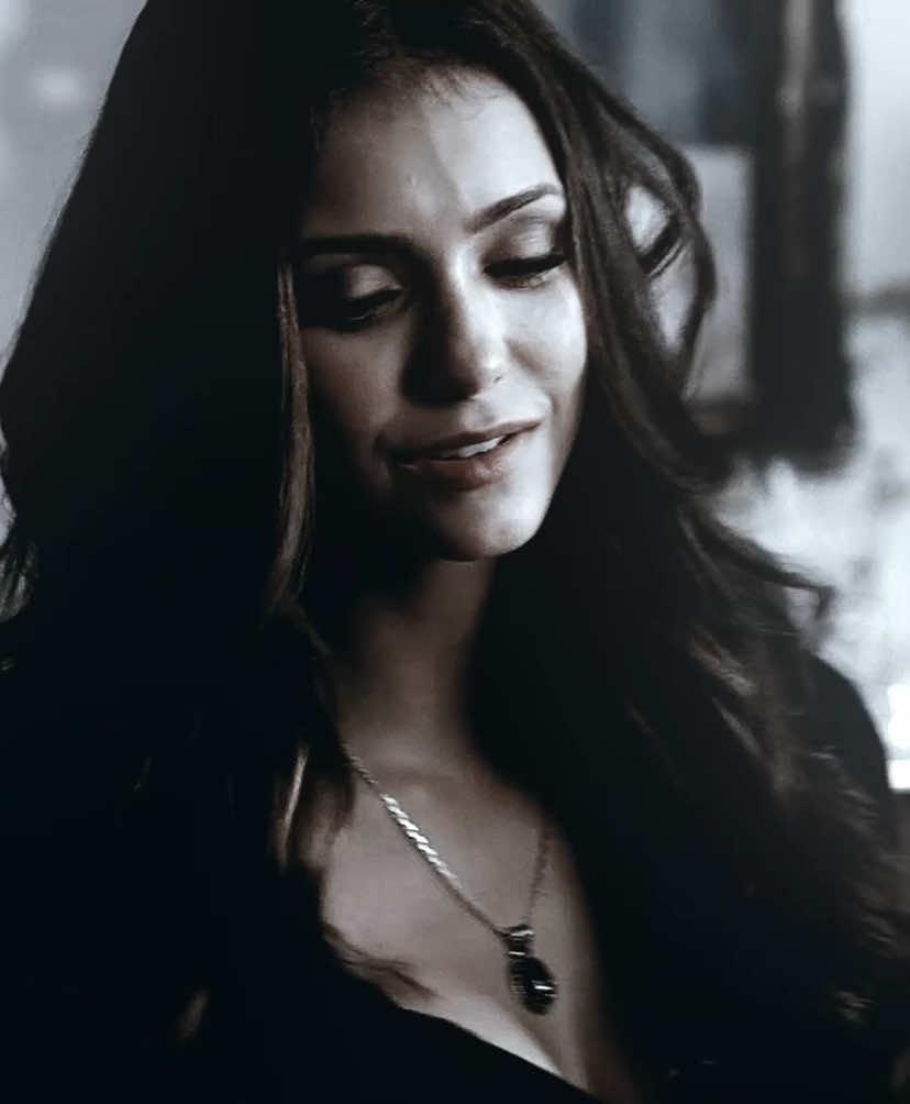 why is it offbeat..       #foryoupage #katherinepierce #katherinepierceedit #aftereffects #tvd #viral #ninadobrev cc bluer