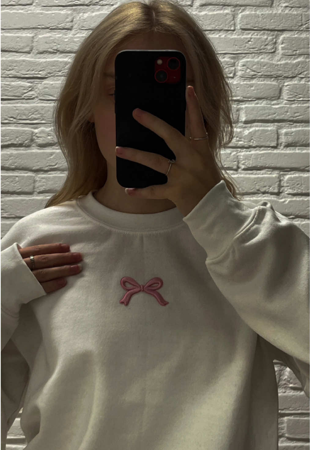 Link in bio to view our bow sweaters!🎀🩰 #foryou #fy #Love #tiktok #SmallBusiness #TikTokShop #sabrinacarpenter #taylorswift #demure #arianagrande #wicked #christmas #winter #snow #fypage #smallbusiness #smallshop #glamour #bow #sweater #sweater #muah #cute #sweet #songs #sound #beautiful 