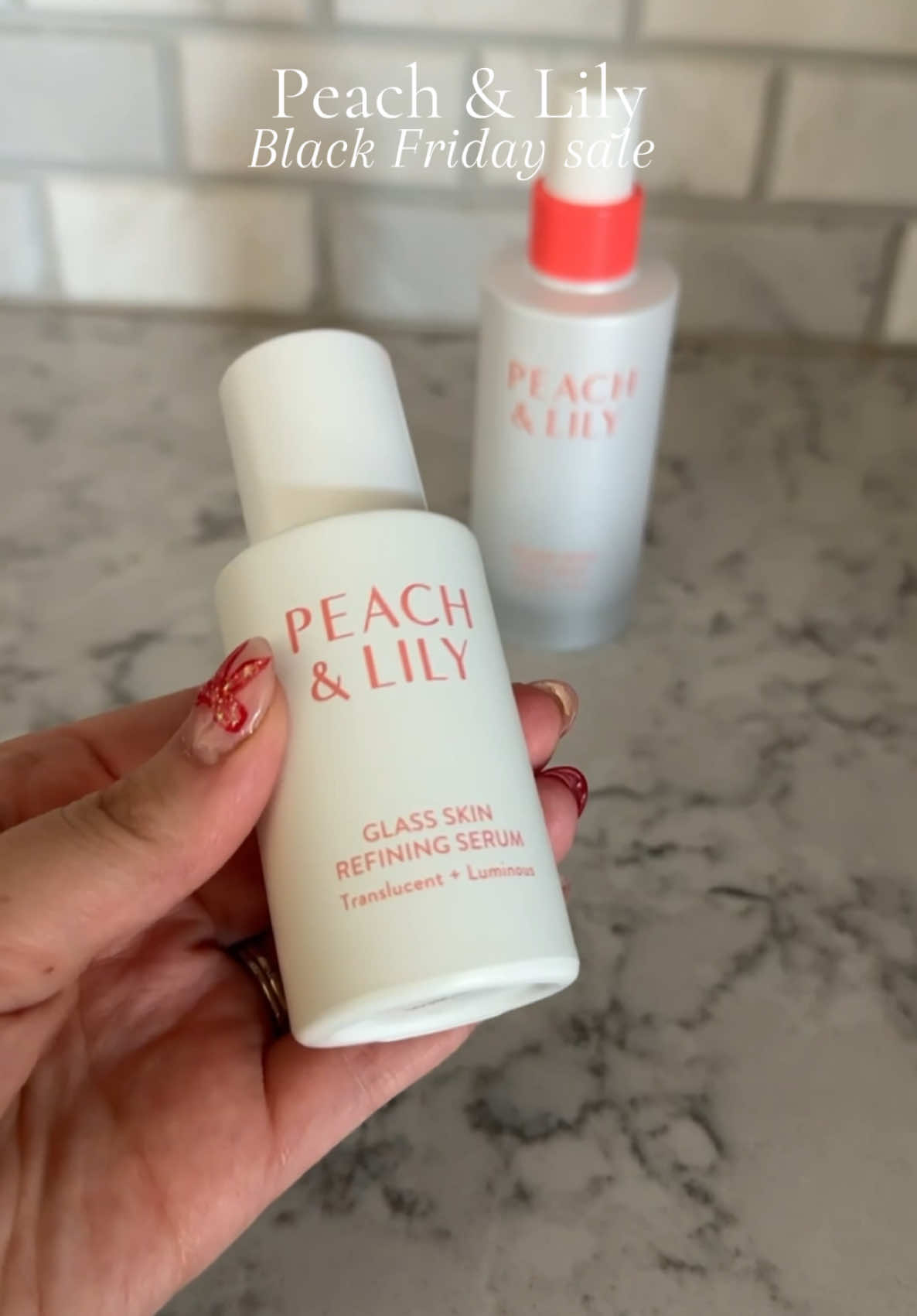 If you’re wanting glass skin, this is definitely the duo. I recommend picking up 🙌🏻 ##peachandlily##peachandlilyskincare##ttsdelight##giftguide##christmas2024