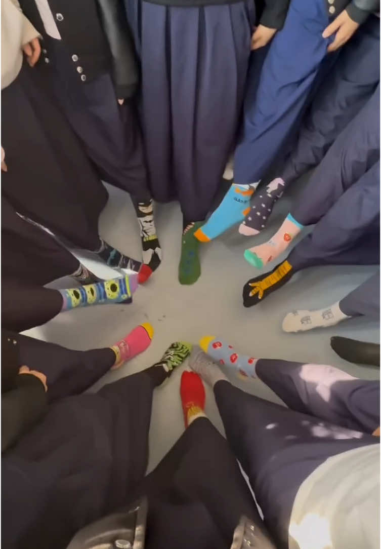 Crazy socks DAY🧦 | #aps #seniors#crazysocks #crazy_socks_day #alanjal_school #saudi_arabia #alahsa #classof2025 #25 #ksa #grade12 #socks #senioryear #seniorhighschool #highschool #تخرج#ثالث_ثانوي_يحتاجون_مساعدة #خريجات #فعاليات #مدارس_الانجال_الاهليه #مدارس_الانجال#الاحساء #الشرقيه #الخبر #السعوديه#فعاليات_سينيور #ترم_ثاني 