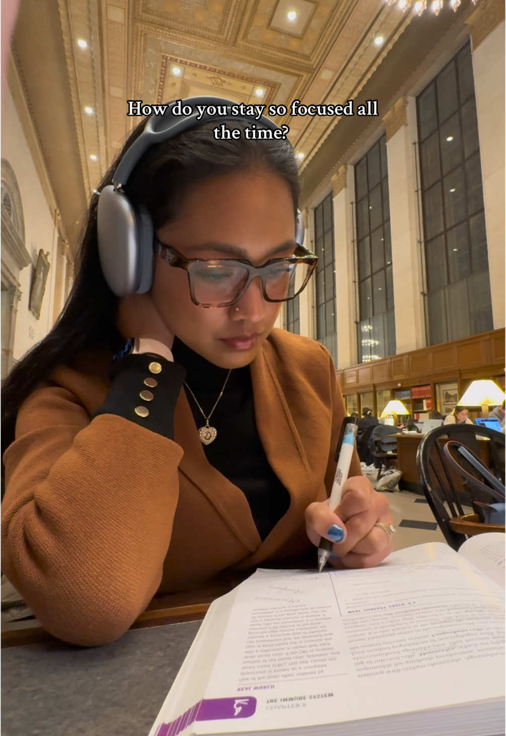 Anyone else a classical music lover?!🫀🕊️ #studytok #premed #columbiauniversity #firstgeneration #nycinfluencer #manhattan #fyp #mailmanschoolofpublichealth #studywithme #viralvideo #studyhacks 