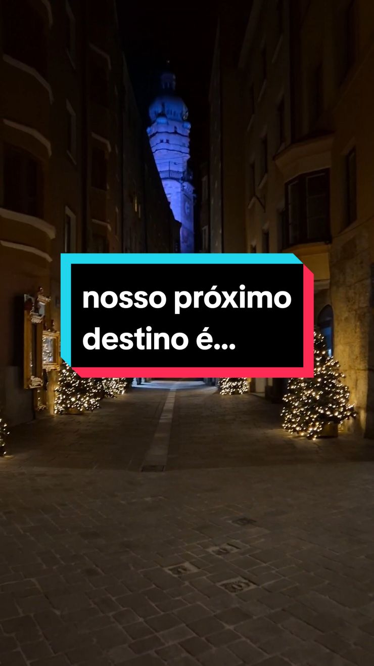 Vocês acompanharam nosso dias no Marrocos, na Espanha... e se eu disser que temos mais 5 países pra mostrar pra vocês? 😱 O vôo mais barato saindo de Málaga era para uma cidade chamada BADEN BADEN, na Alemanha, e a partir dessa cidade definimos nosso roteiro até a volta para o Brasil 🇧🇷 E qual nosso próximo destino? Vem conhecer a França 🇫🇷 com os muquiranas ❤️😍 #franca #Alemanha #estrasburgo 