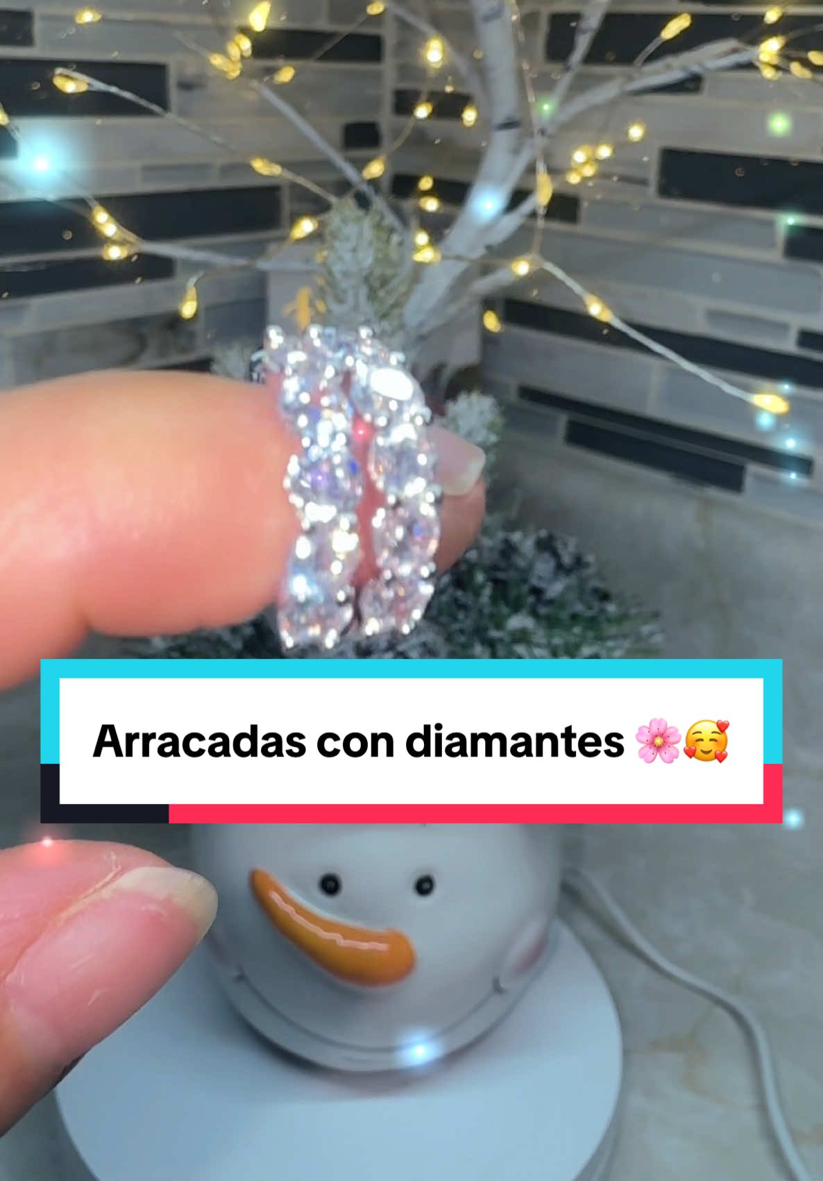 Arracadas con diamantes para regalar #arracadas #argollas #jewerly #fypシ゚viral🖤tiktok #tiktokmademebuyit #blackfridaydeals #💍 