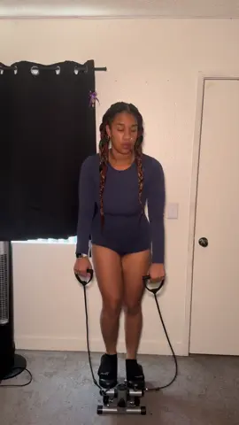 Quick & Easy when to get a good low impact cardio in #creatorsearchinsights #spolightfinds #blackfridaydeals #lowimpactworkout #tiktokshopcybermonday #workoutmotivation #fyp #Fitness #blackfriday #SelfImprovement #tiktokshopblackfriday #blackfridayyearlydeals #blackfridaysale #fypシ゚viral 