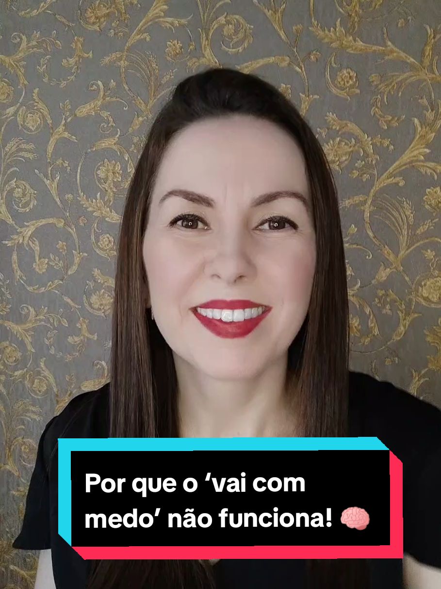 Você já ouviu ‘vai com medo mesmo? 😱 Vou te mostrar por que agir com medo não é a solução!  Agir com mentalidade positiva e intenção clara é o segredo para o sucesso. 💡 Siga-me para mais dicas sobre como vender com confiança e alcançar seus objetivos! 🚀 #mentalidadedesucesso #pnl  #leidaatracao #Mindset  #confianca #tik_tok #f