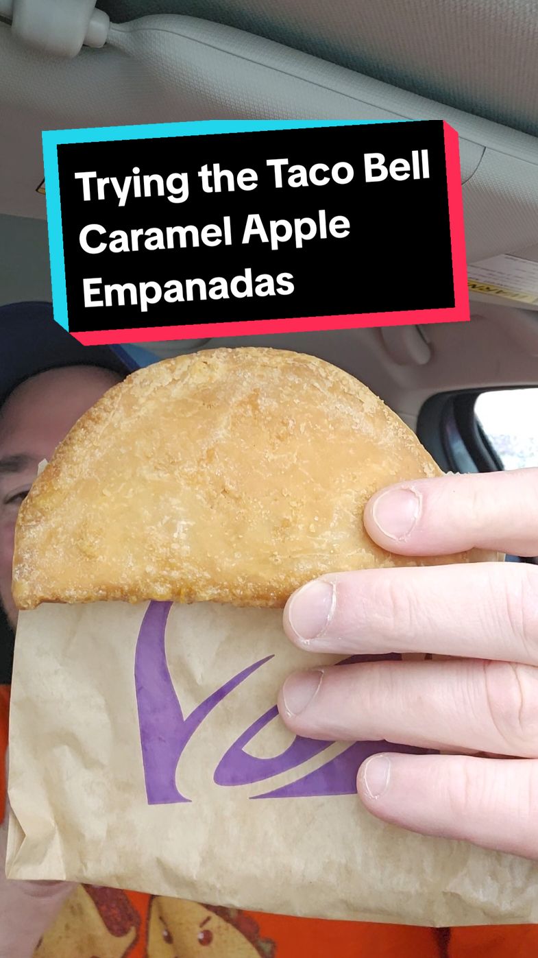 I now understand why so many of you wanted the Caramel Apple Empanadas to return to @tacobell - these are delicious and now i just need them to add ice cream for the ultimate dessert option. Are you grabbing any of these from Taco Bell while they're here? #tacobell #fastfood #fastfoodlife #FastFoodReview #foodreview #reviews #livemas #desserts #empanadas #eating 