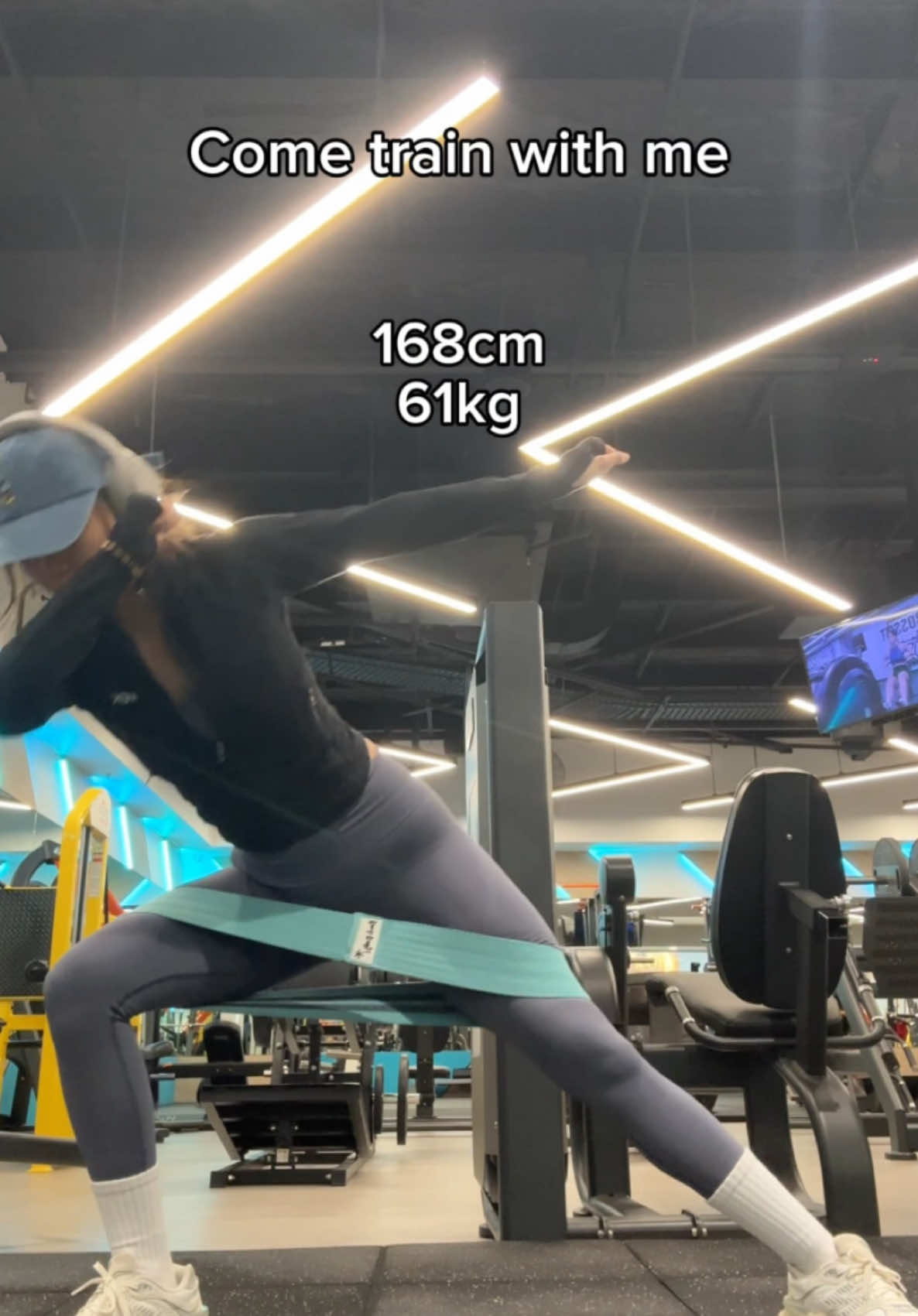 Come train glute with me ! 168cm 61kg #lifting #glute #glutetraining #asian 