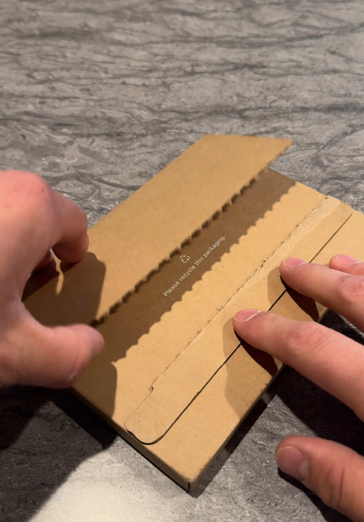 Quick unboxing of my replacement card… it is amazing how clean a new one is 🫢 #credit #card #unboxing #clean #finance #men #women #lgbt #apple #iphone @apple #asmr 