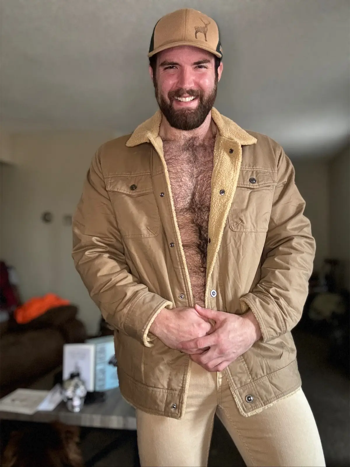 Are you on the hunt for a cozy winter jacket? It’s that wonderful time of year again! 🐻❤️🫵 Embrace the cold with style and warmth, and don’t forget to pick one that reflects your personality!#musclebear🐻 #hairymendoitbetter #fyp #michigan 