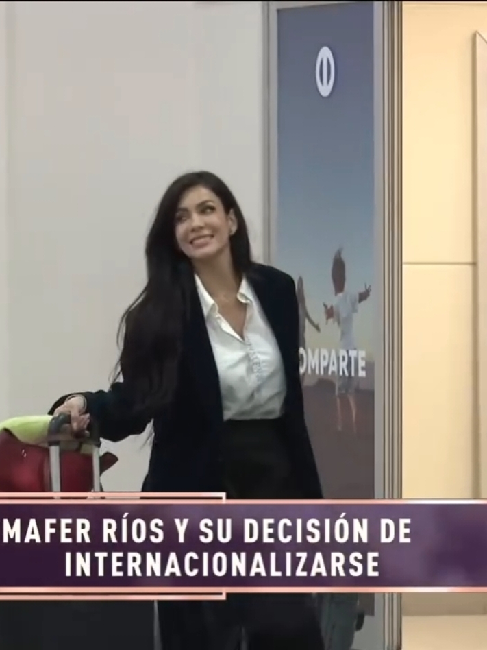 👏 Mafer Ríos y su decisión de internacionalizarse ✨ - La actriz recibió un premio por su trayectoria en #México 🏆🇲🇽 #LosHackersDelEspectaculo #farandulaecuatoriana #farandula #ecuador #guayaquil #quito #news #mariafernandarios #ferchogomez 